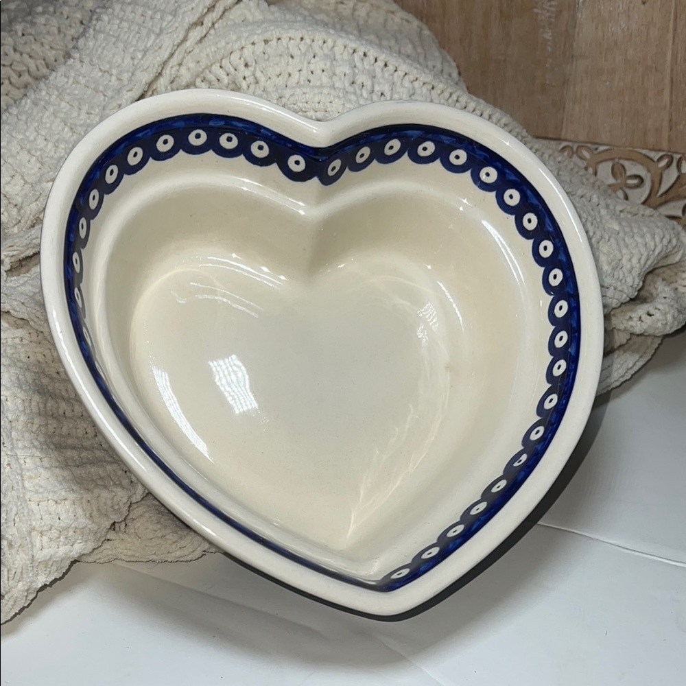 Heart-Shaped Ceramic Handmade Polish Bowl with Blue Pattern